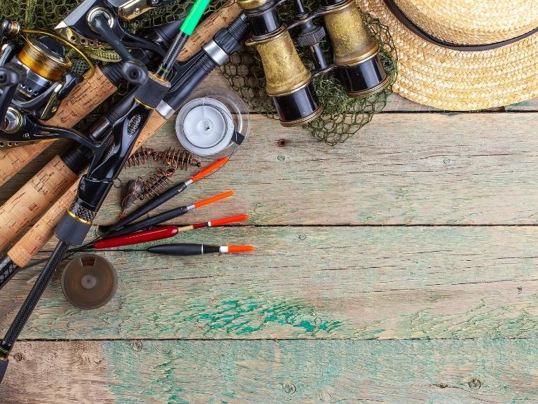 Hunting, Hiking, & Fishing: Outdoorsman's Guide to Pigeon Forge