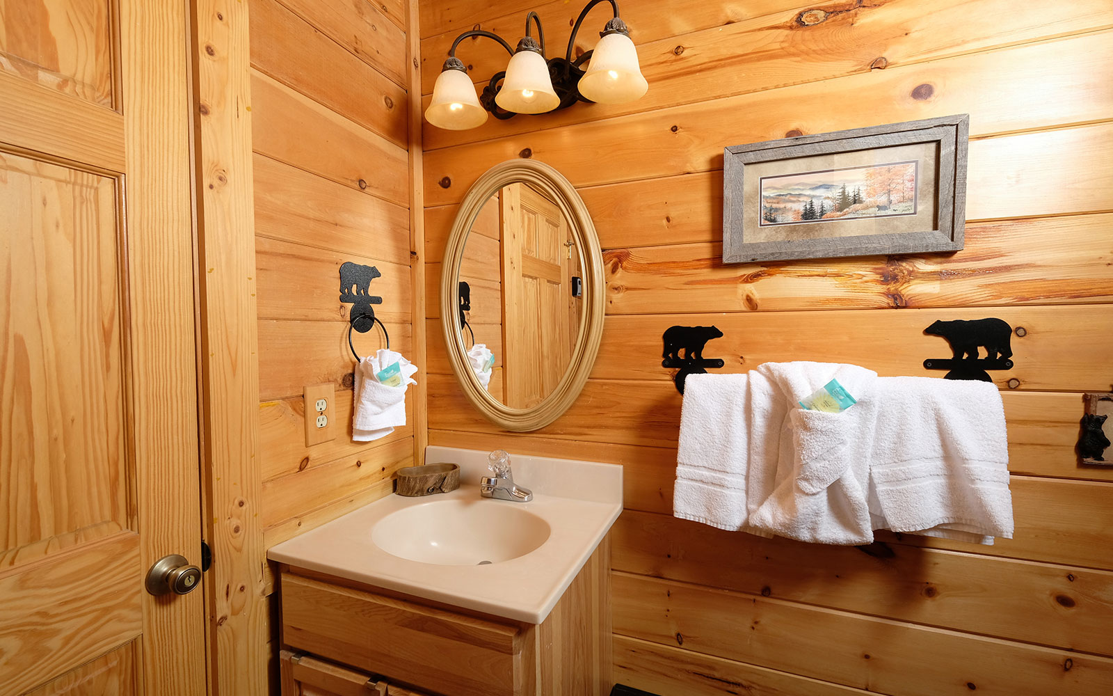 Living (close to) a Cabin Life with bathroom storage ideas